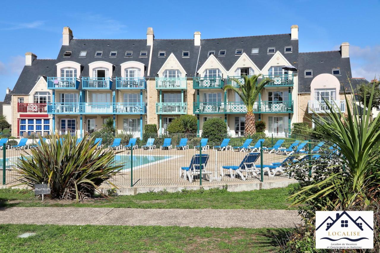 Apartment Au Seaside Retreat: Oceanview Comfort With Pool And Garden Guilvinec