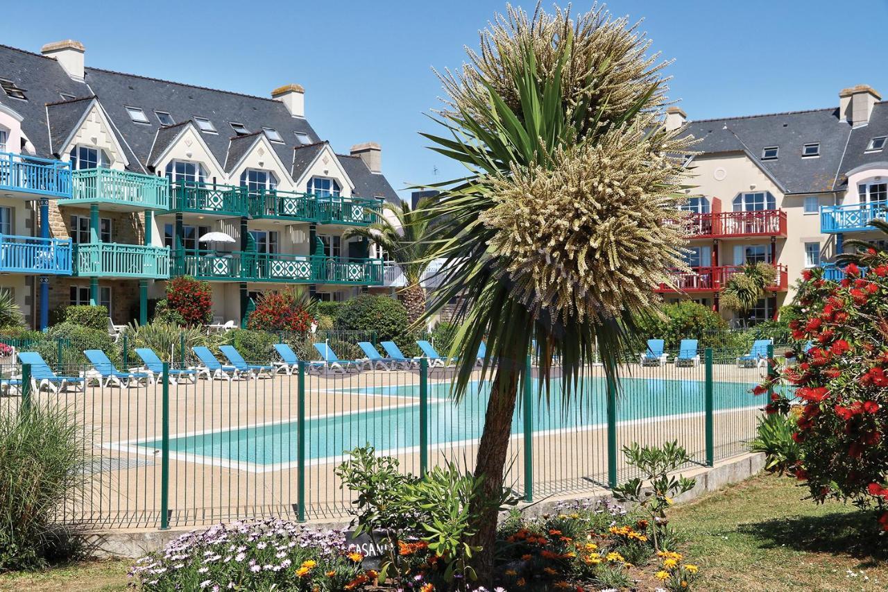 Au Seaside Retreat: Oceanview Comfort With Pool And Garden Apartment